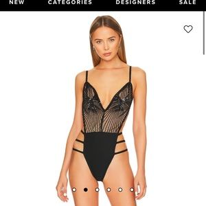 Superdown Lucinda cut out bodysuit